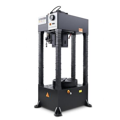 Универсальная испытательная машина с точностью силы лучше ±0,5% и обнаружением разрушения образца для точного анализа твердости